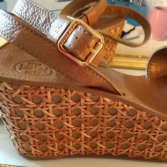 Tory Burch wicker wedges shoes - Picture 7 of 7